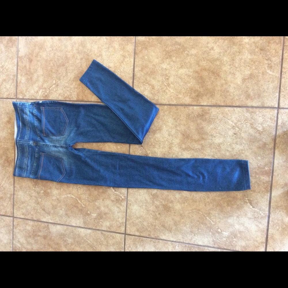 Pants (leggings)